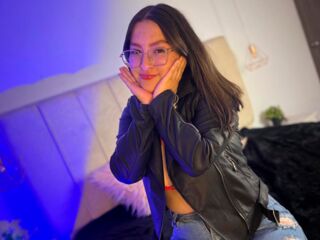 camslut ValeriaMontclair