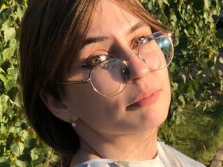 free webcam chat room VanessaTregilia