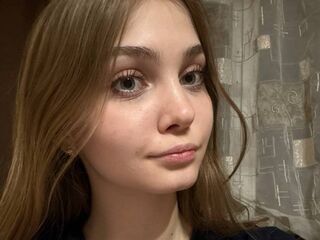 nude cam girl picture YiBisher