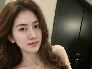 camgirl playing with dildo YueXiaomei