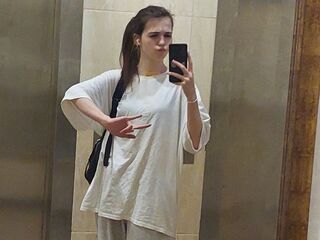 live webcam girl ZeldaHickey